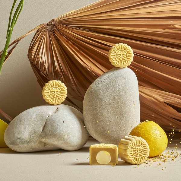 Yuzu & Osmanthus Truffle Snow-Skin Mooncake